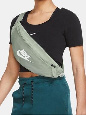 Nike Heritage Hip Fanny Pack Green Belt Bag (TXABIN)